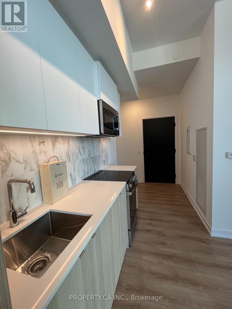 320 - 500 Dupont Street, Toronto, Ontario  M6G 0B8 - Photo 5 - C12524580