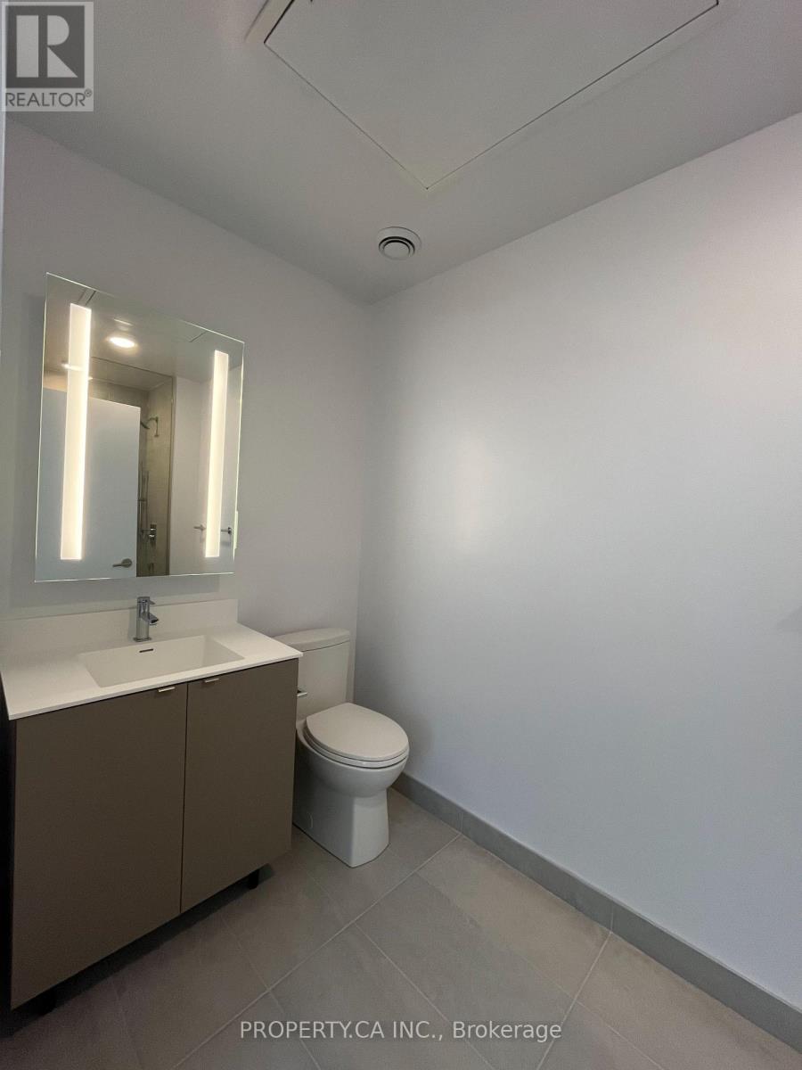 320 - 500 Dupont Street, Toronto, Ontario  M6G 0B8 - Photo 6 - C12524580