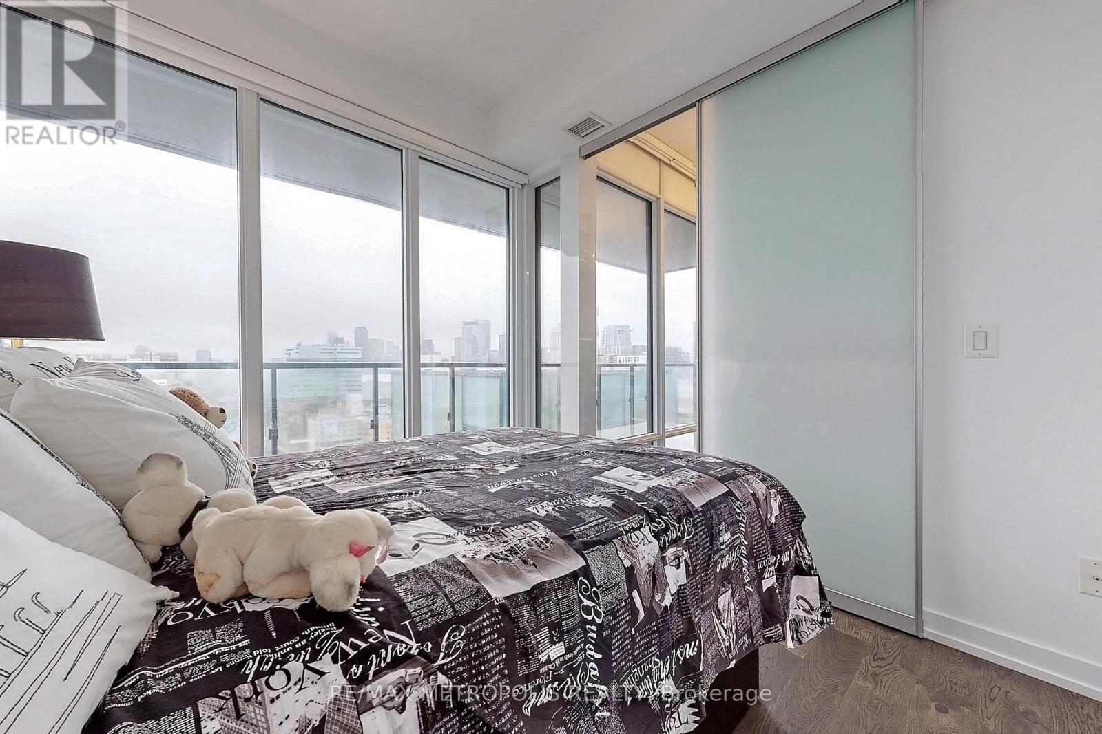 2102 - 488 University Avenue, Toronto, Ontario  M5G 0C1 - Photo 31 - C12524588