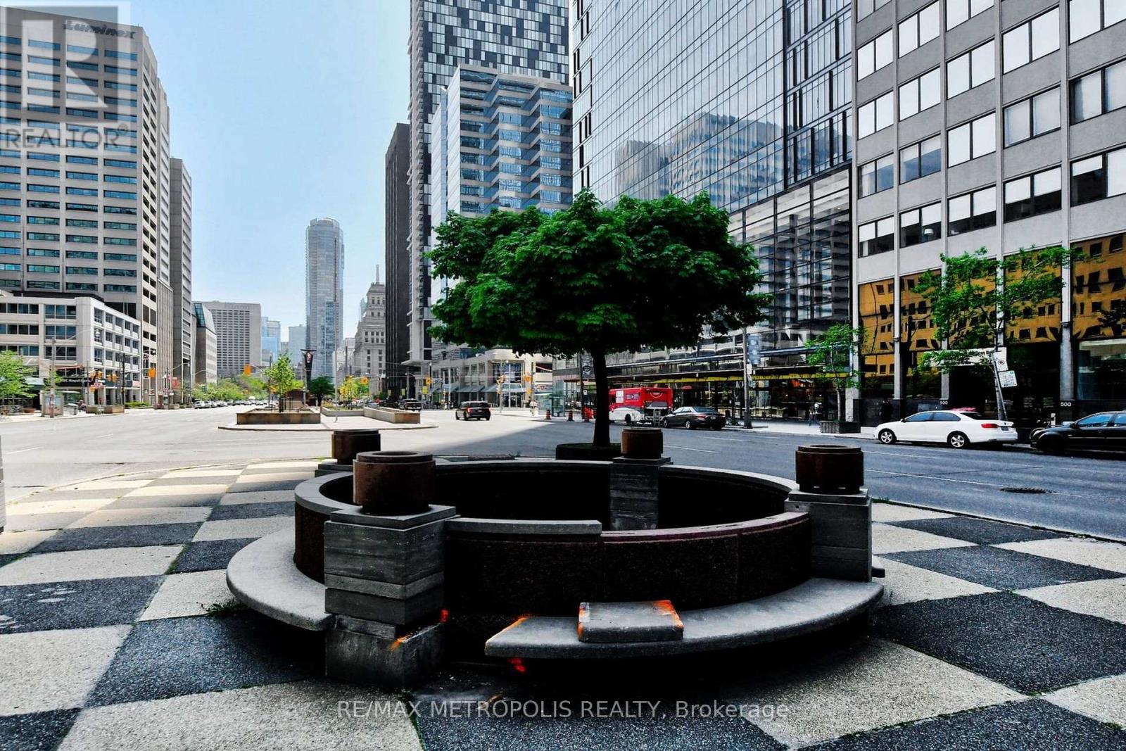 2102 - 488 University Avenue, Toronto, Ontario  M5G 0C1 - Photo 7 - C12524588