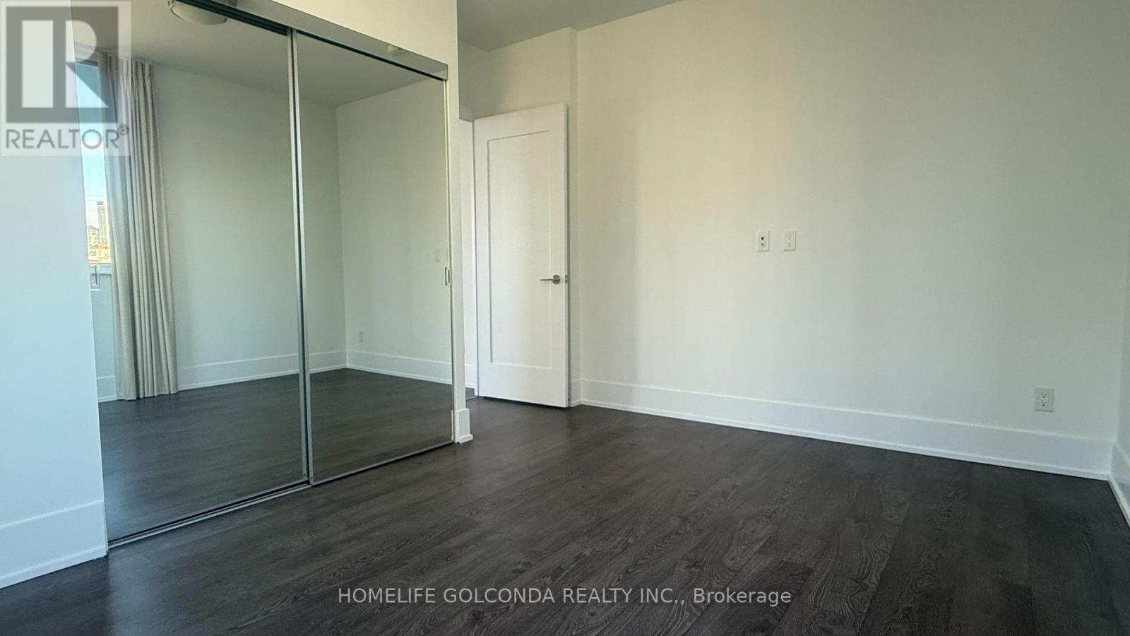 522 - 1 Edgewater Drive, Toronto, Ontario  M5A 0L1 - Photo 10 - C12524622