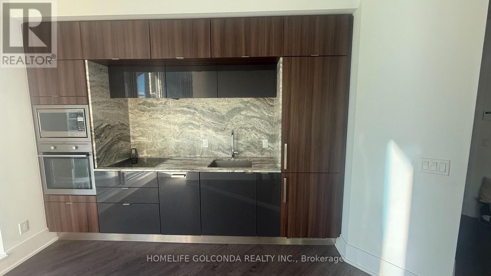 522 - 1 Edgewater Drive, Toronto, Ontario  M5A 0L1 - Photo 4 - C12524622