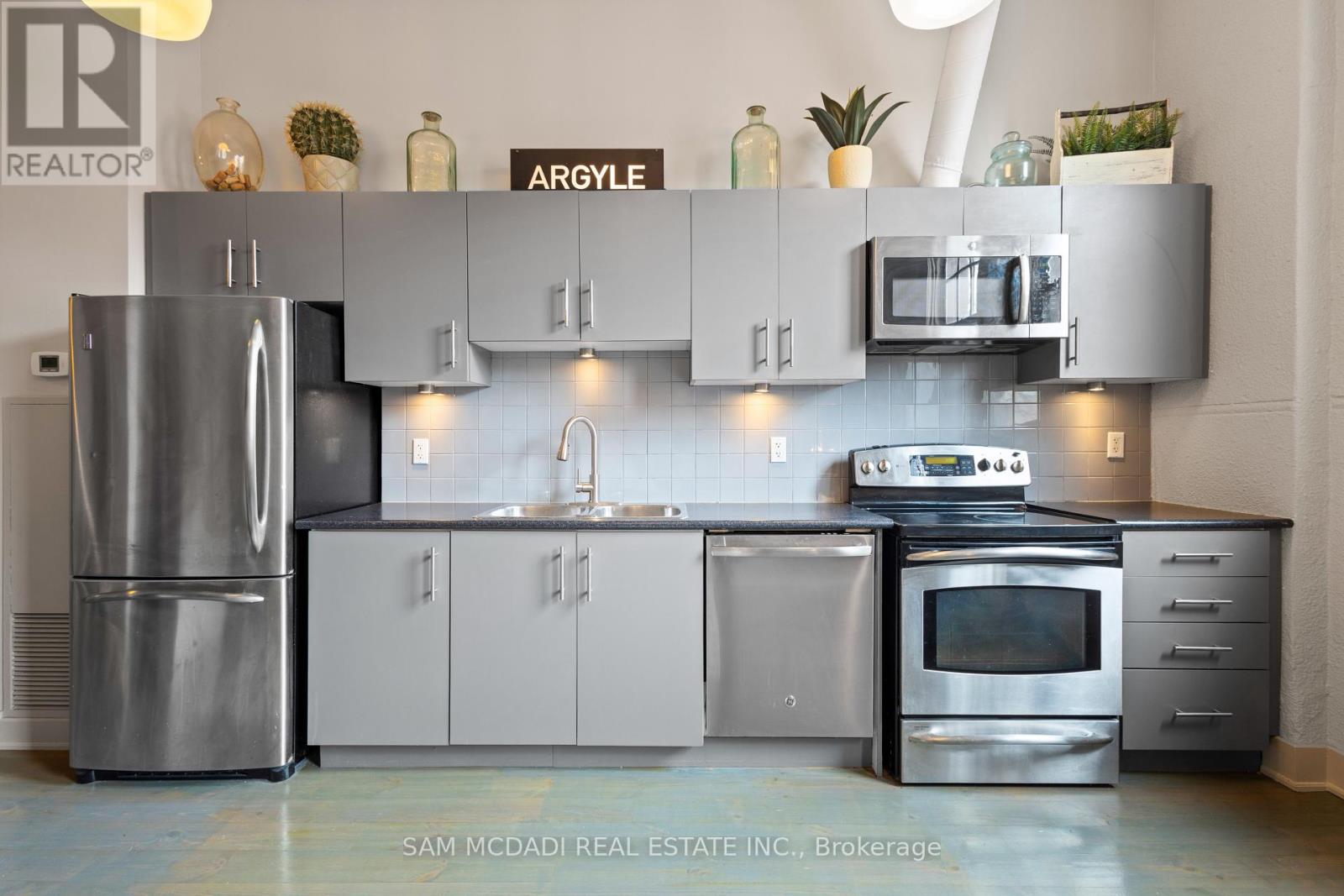 204 - 183 Dovercourt Road, Toronto, Ontario  M6J 3C1 - Photo 11 - C12524632