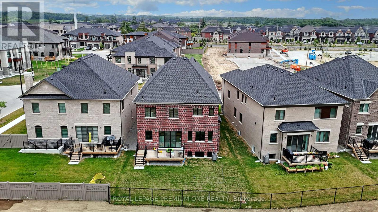 104 Greville Street, Vaughan, Ontario  L4H 4P7 - Photo 37 - N12524596