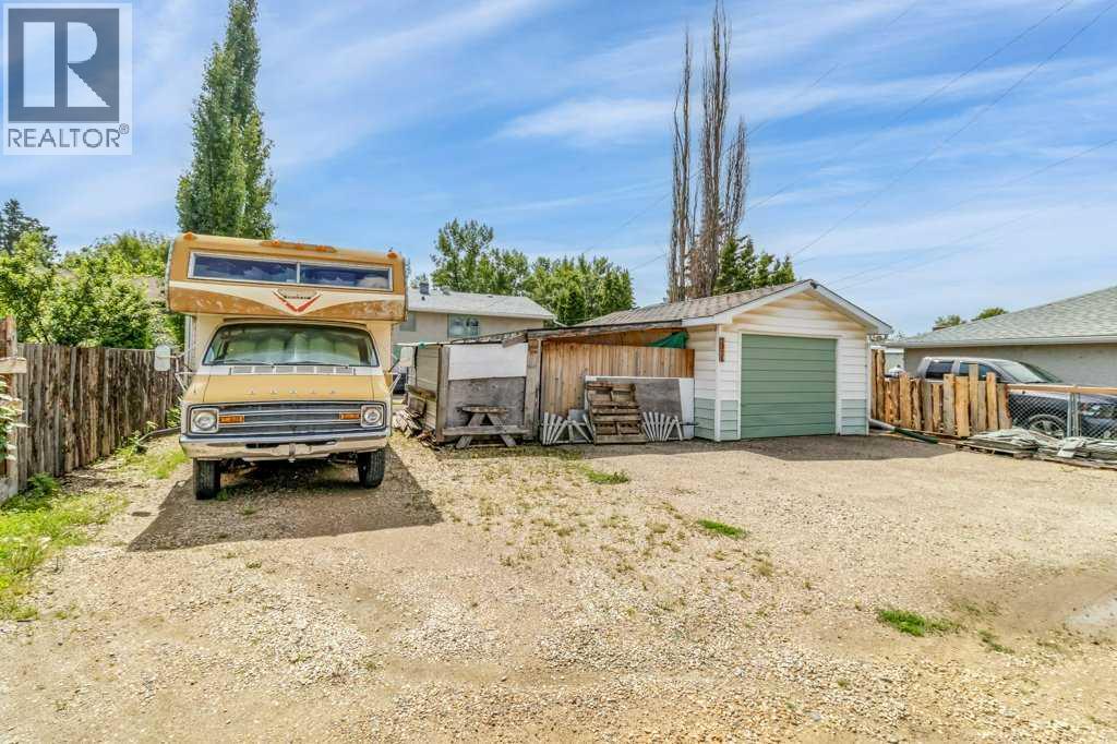 3734 46 Street, Red Deer, Alberta  T4N 1L6 - Photo 24 - A2246985