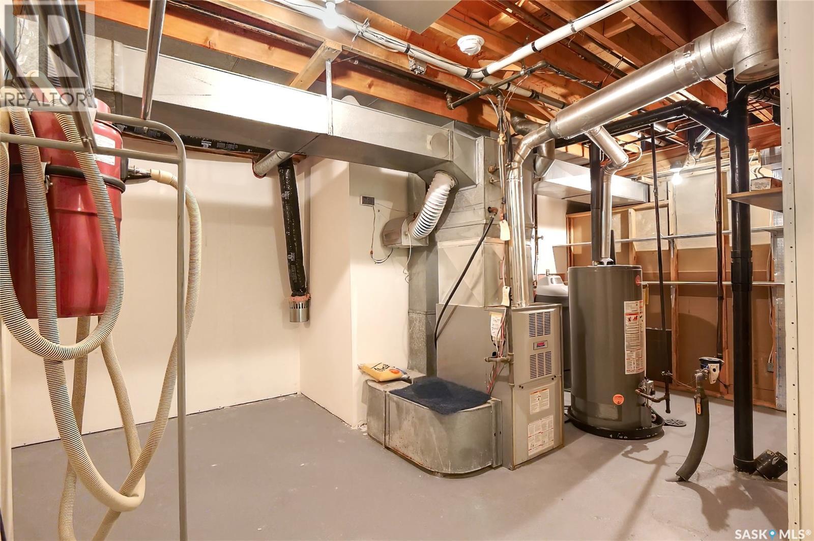 1639 Bingham Road, Moose Jaw, Saskatchewan  S6H 7R8 - Photo 31 - SK023675