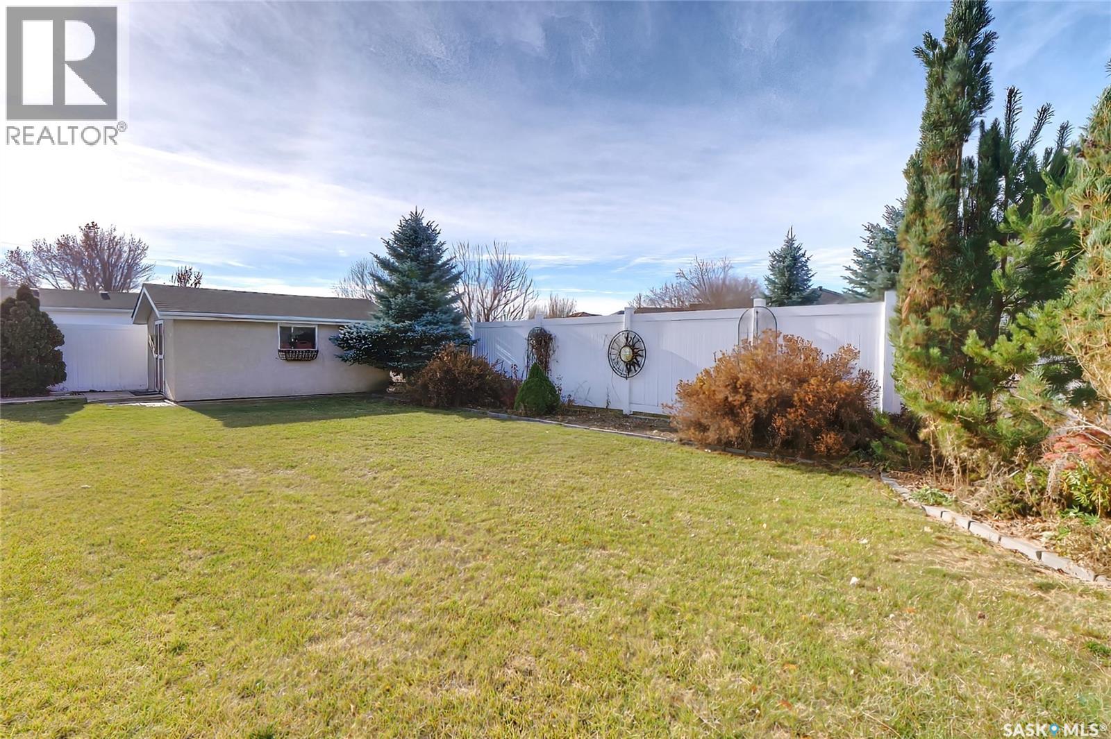 1639 Bingham Road, Moose Jaw, Saskatchewan  S6H 7R8 - Photo 35 - SK023675