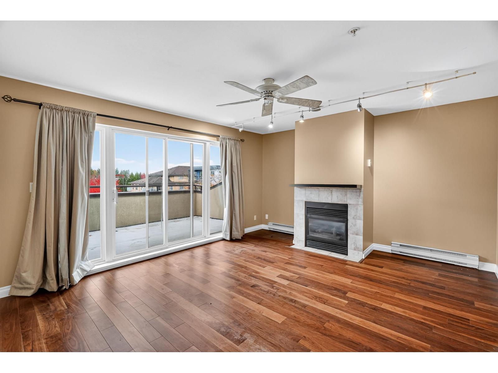 405 7505 138 Street, Surrey, British Columbia  V3W 0W6 - Photo 4 - R3064164