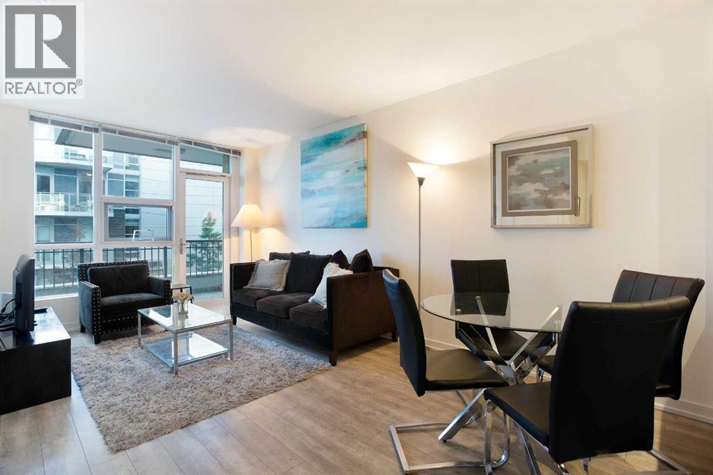205, 51 Waterfront Mews Sw, Calgary, Alberta  T2P 0X3 - Photo 6 - A2263772