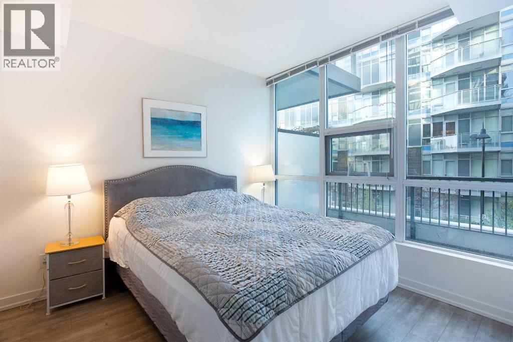 205, 51 Waterfront Mews Sw, Calgary, Alberta  T2P 0X3 - Photo 10 - A2263772