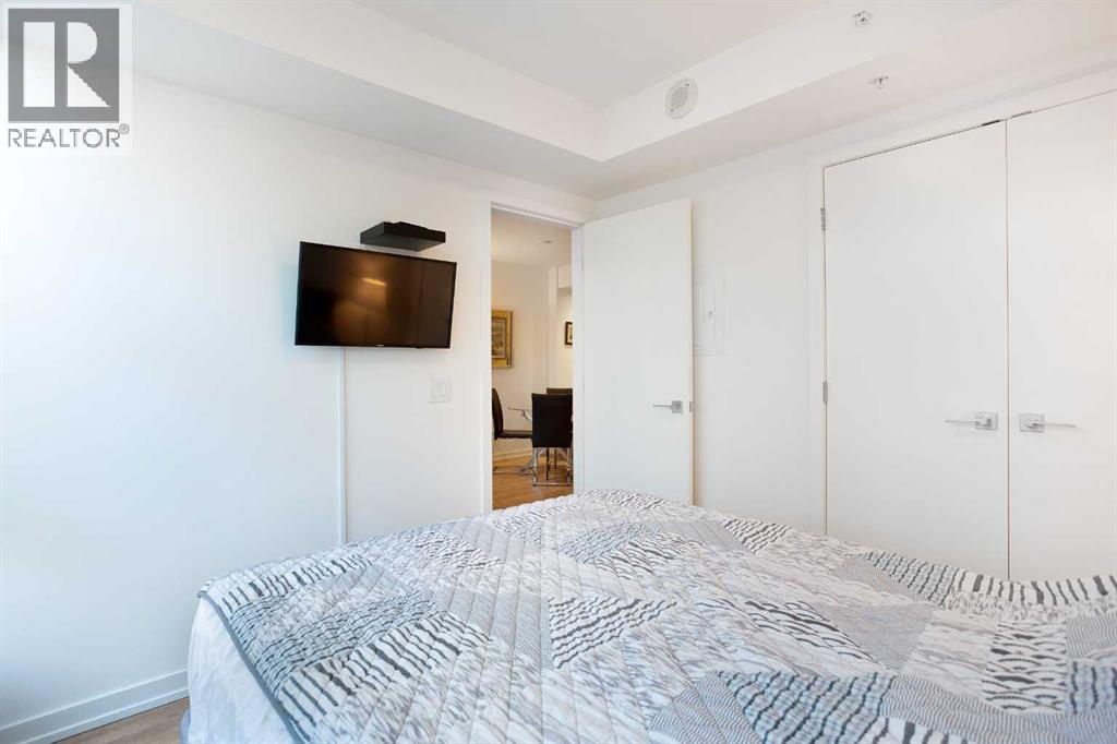 205, 51 Waterfront Mews Sw, Calgary, Alberta  T2P 0X3 - Photo 12 - A2263772