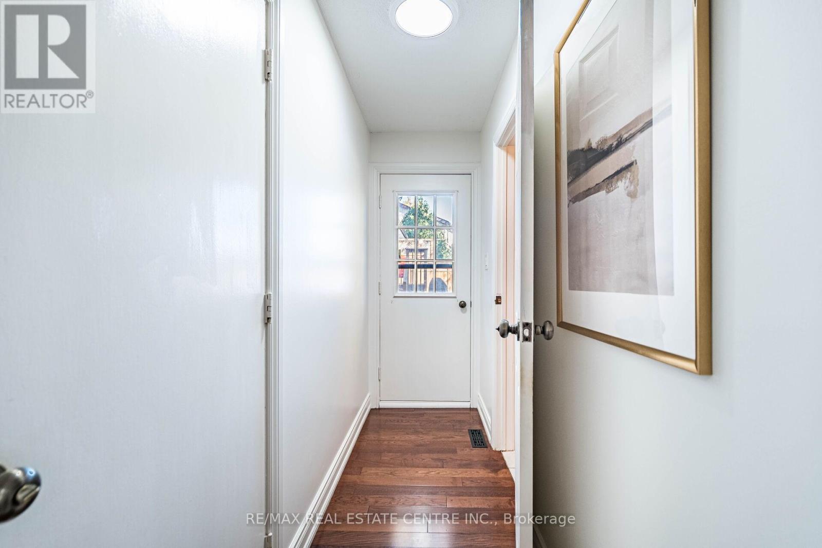 4164 Jefton Crescent, Mississauga, Ontario  L5L 1Z3 - Photo 27 - W12524586