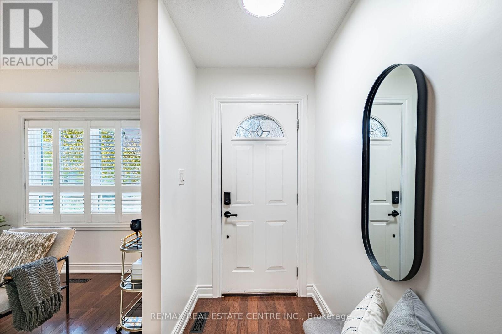 4164 Jefton Crescent, Mississauga, Ontario  L5L 1Z3 - Photo 8 - W12524586