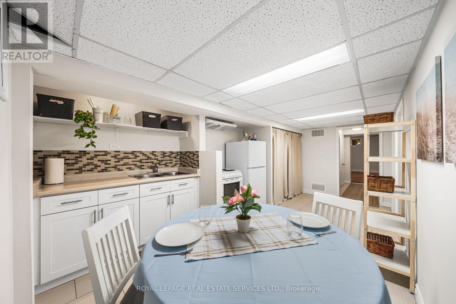 Lower - 39 Rangoon Road, Toronto, Ontario  M9C 4N5 - Photo 13 - W12524620