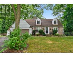 330 POPLAR DRIVE, Oakville, Ontario