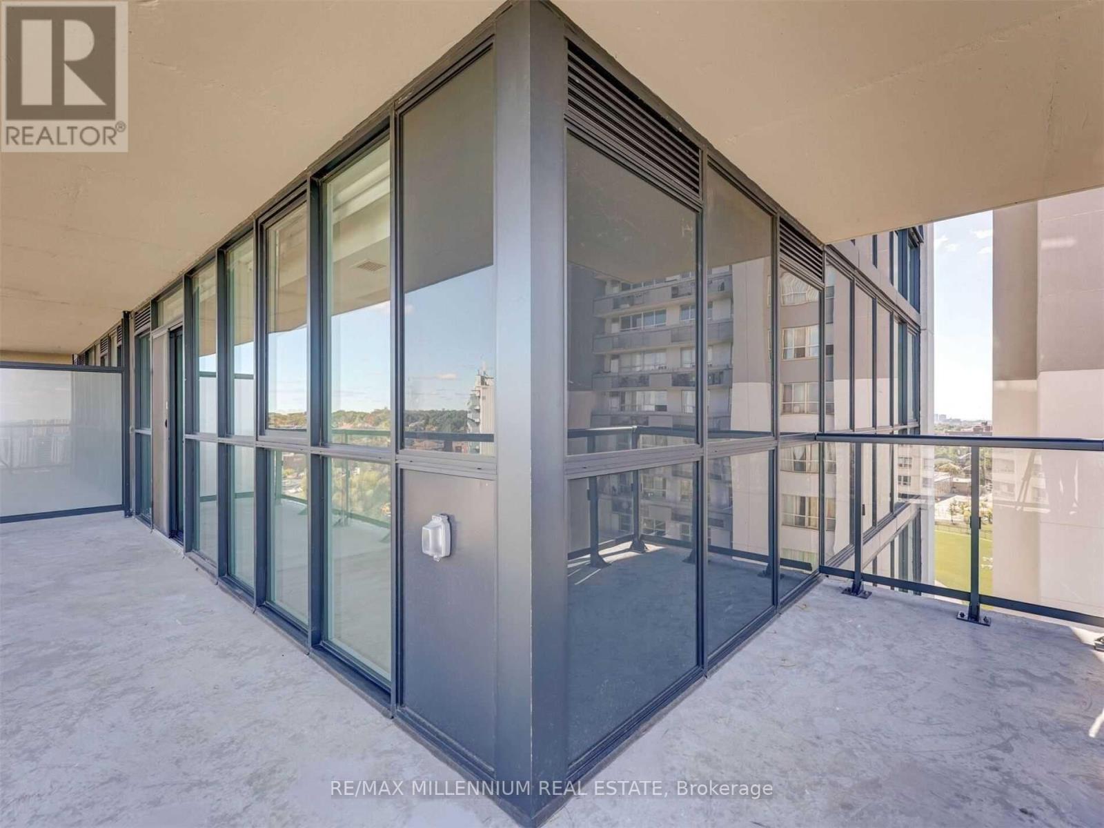 1502 - 1461 Lawrence Avenue W, Toronto, Ontario  M6L 0A6 - Photo 14 - W12524660