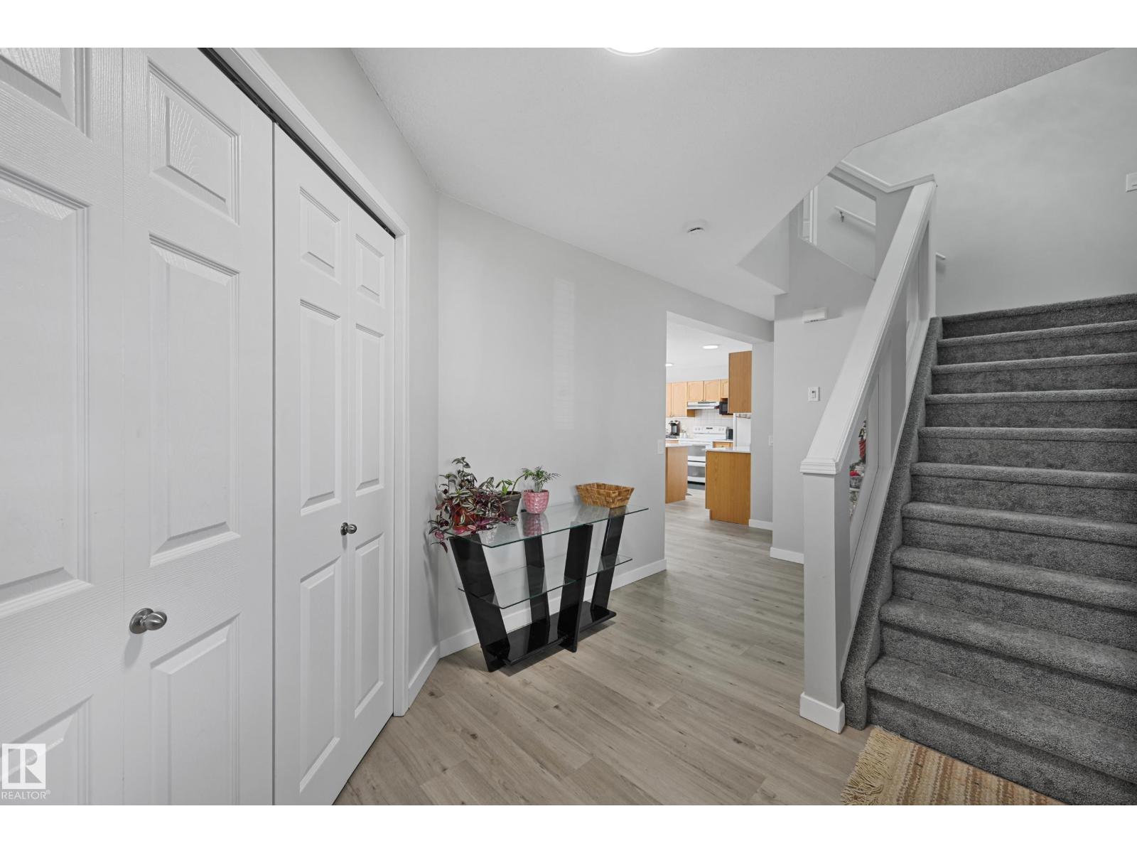 4960 191 St Nw, Edmonton, Alberta  T8M 2T8 - Photo 3 - E4465164