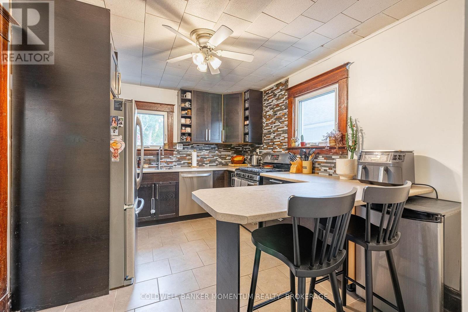 7 Linwood Street, St. Catharines, Ontario L2R 1H2 - Photo 22 - X12524684