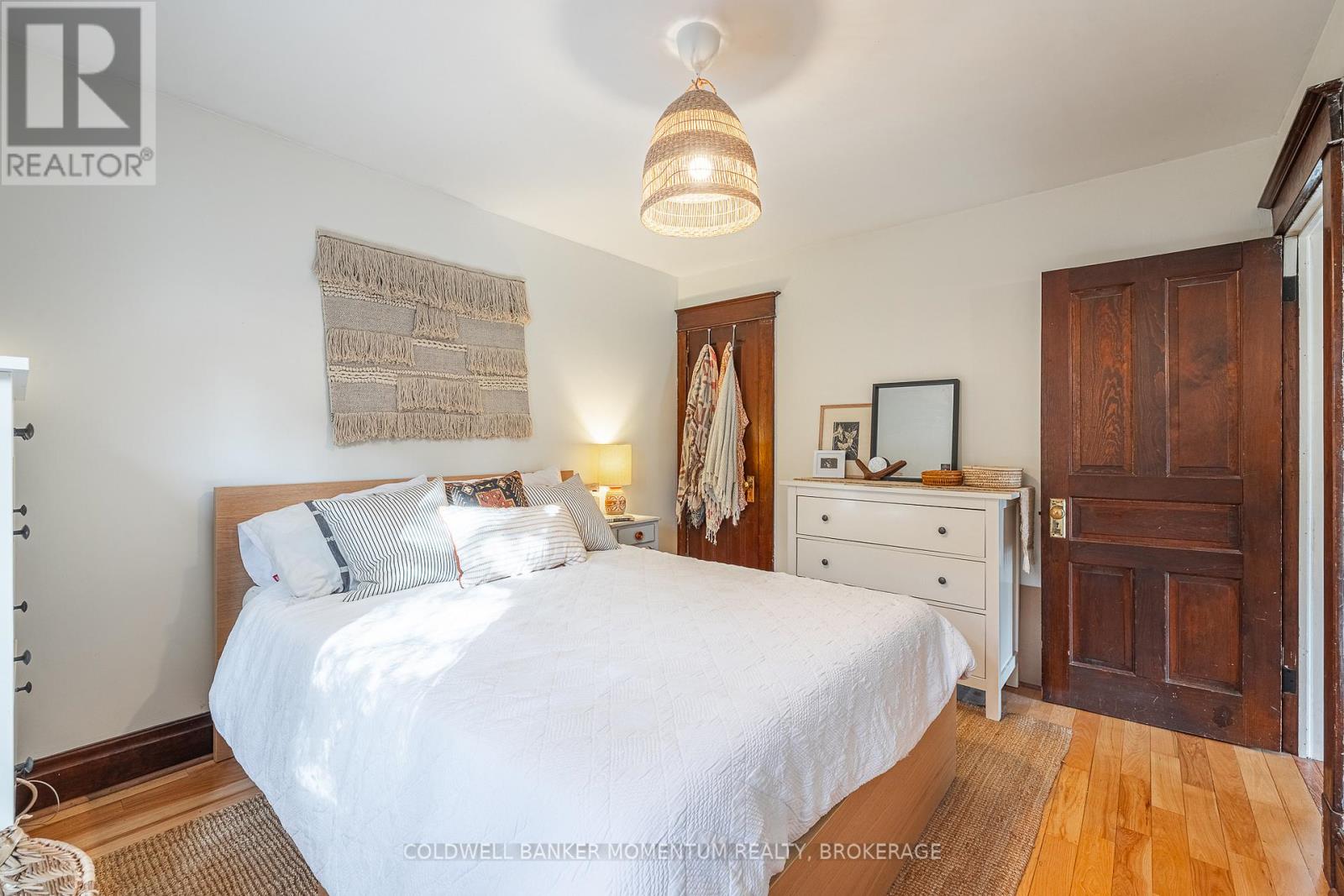 7 Linwood Street, St. Catharines, Ontario L2R 1H2 - Photo 36 - X12524684