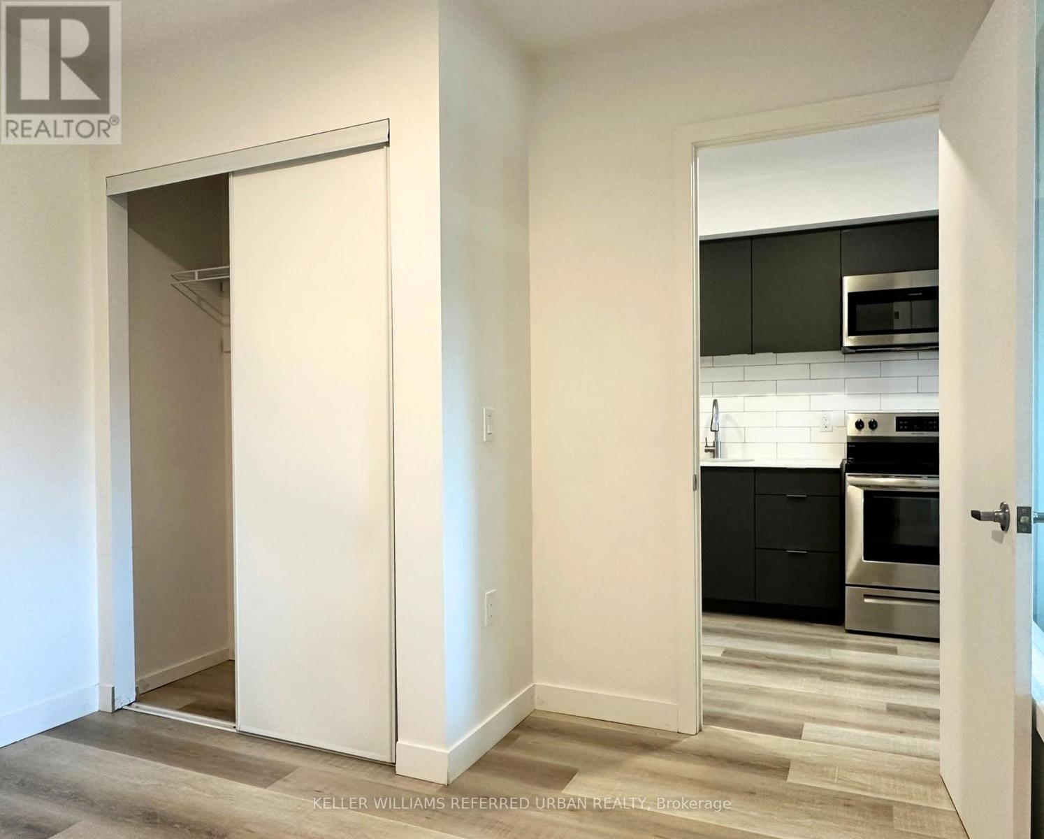 102 - 325 University Avenue, Cobourg, Ontario  K9A 2H9 - Photo 5 - X12524604