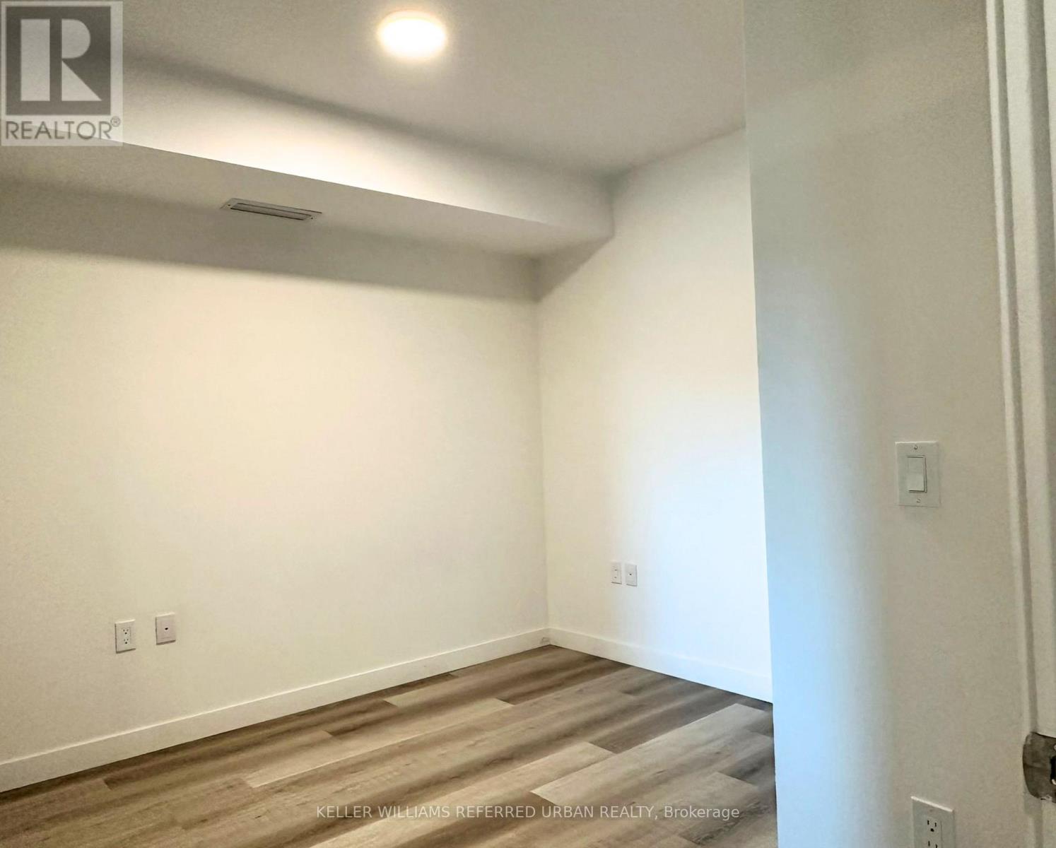 102 - 325 University Avenue, Cobourg, Ontario  K9A 2H9 - Photo 6 - X12524604