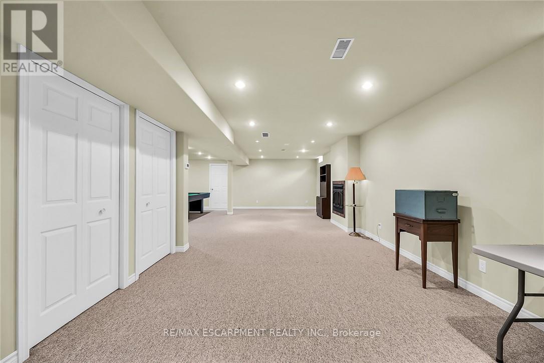 20 Oak Crescent, Haldimand, Ontario  N0A 1H0 - Photo 32 - X12524612