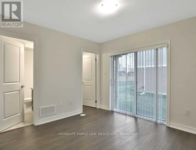 76 Hibiscus Lane, Hamilton, Ontario  L8K 0A4 - Photo 5 - X12524618