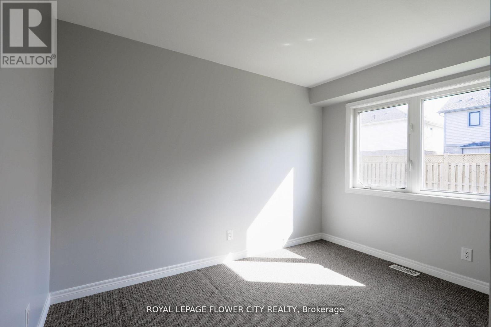 146 Winterberry Boulevard, Thorold, Ontario  L2V 0C1 - Photo 8 - X12524644