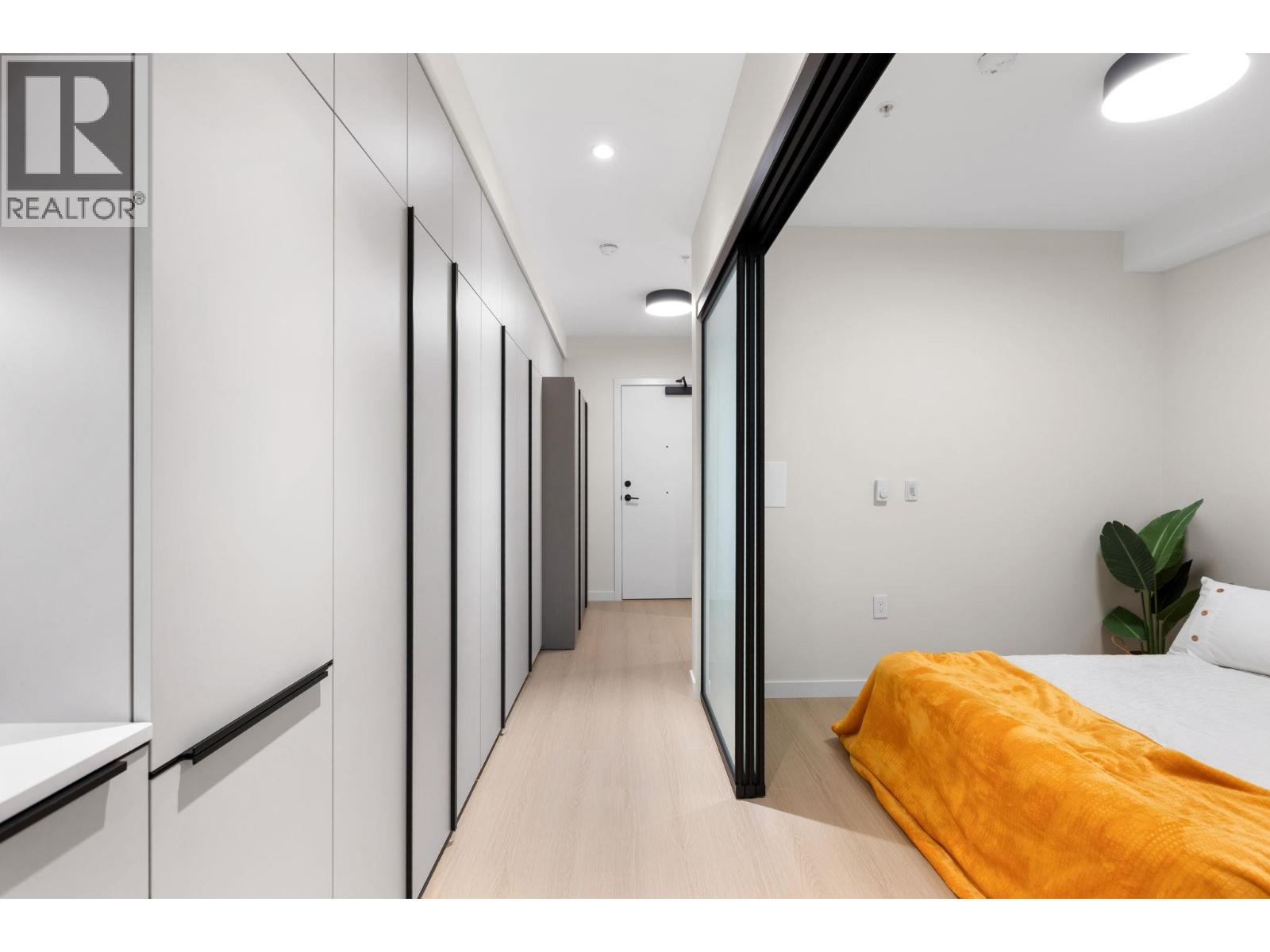 210 2015 St. Johns Street, Port Moody, British Columbia  V3H 0N5 - Photo 8 - R3065911