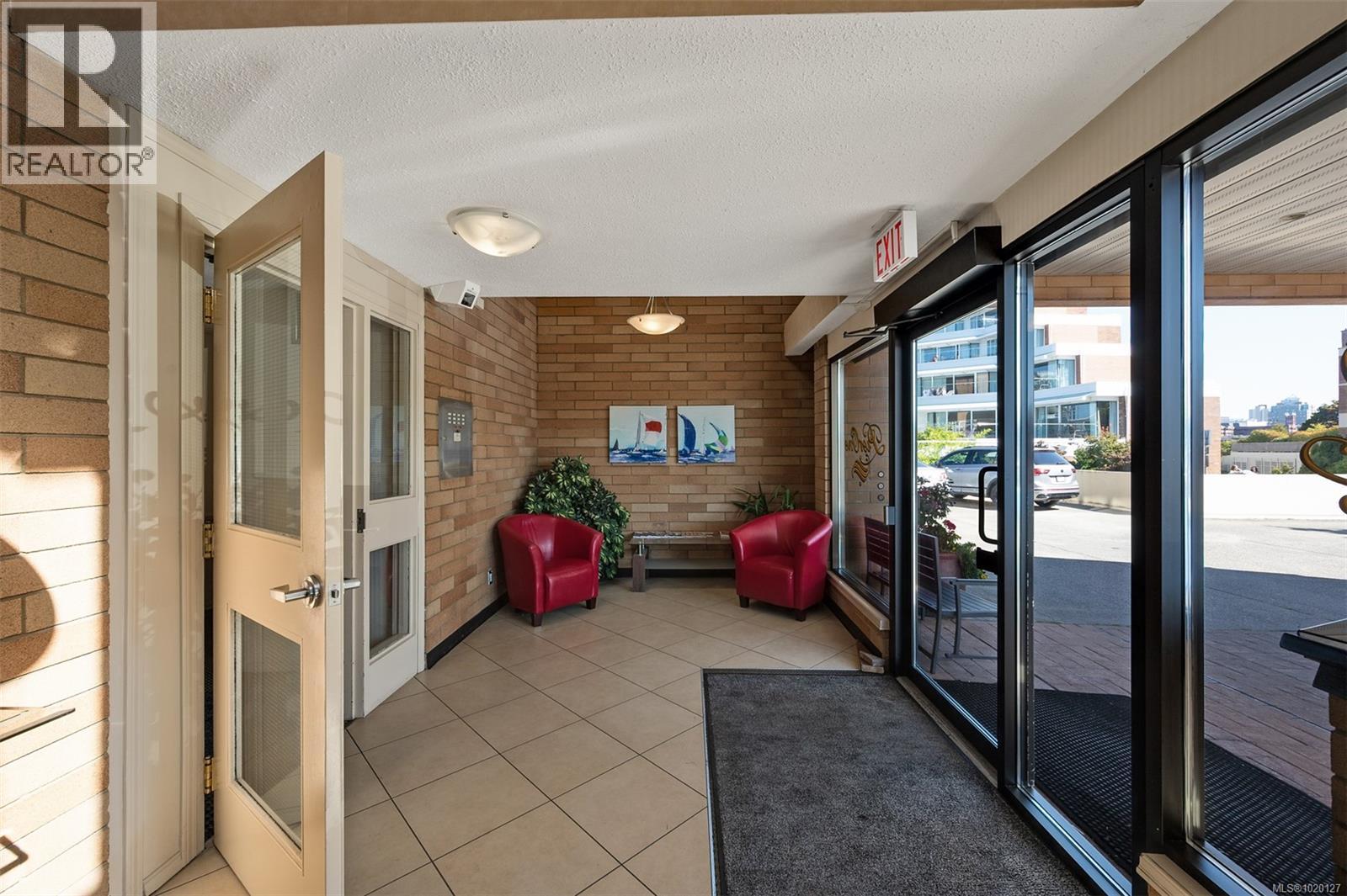 201 640 Montreal St, Victoria, British Columbia V8V 1Z8 - Photo 45 - 1020127