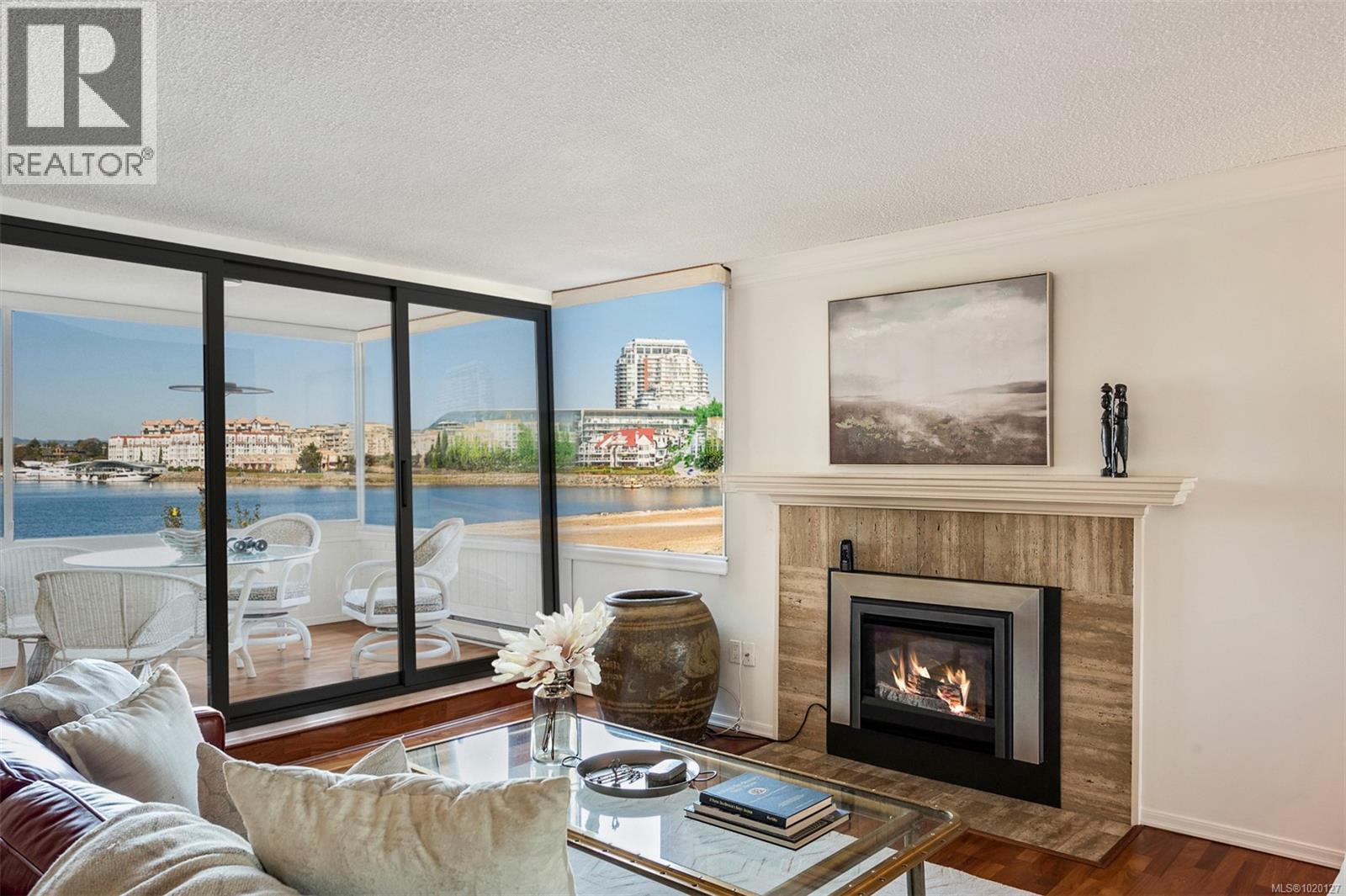 201 640 Montreal St, Victoria, British Columbia V8V 1Z8 - Photo 6 - 1020127