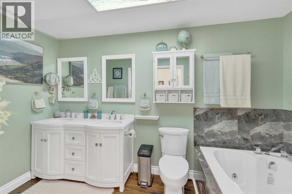 2023 20 Avenue, Bowden, Alberta  T0M 0K0 - Photo 25 - A2269660