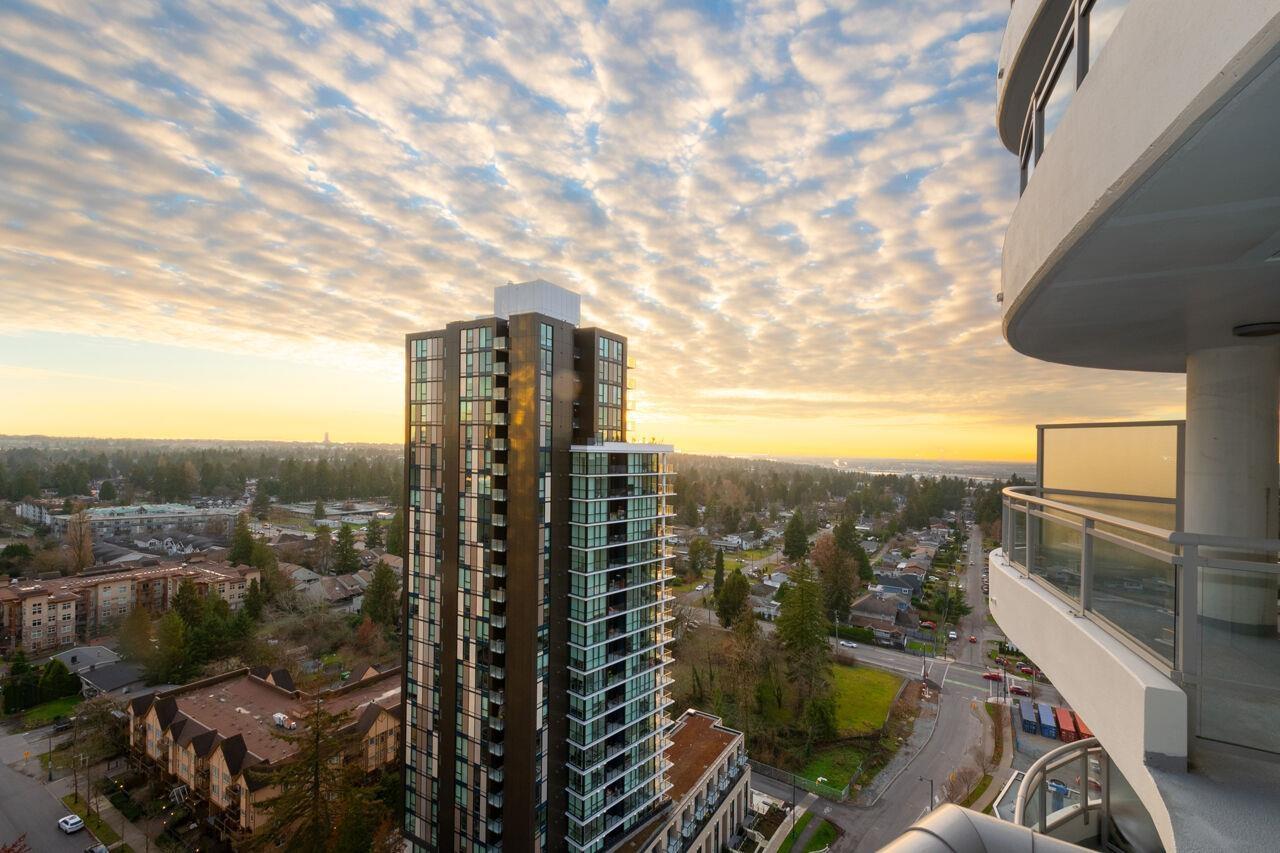 2307 13303 Central Avenue, Surrey, British Columbia  V3T 0K6 - Photo 5 - R3065941