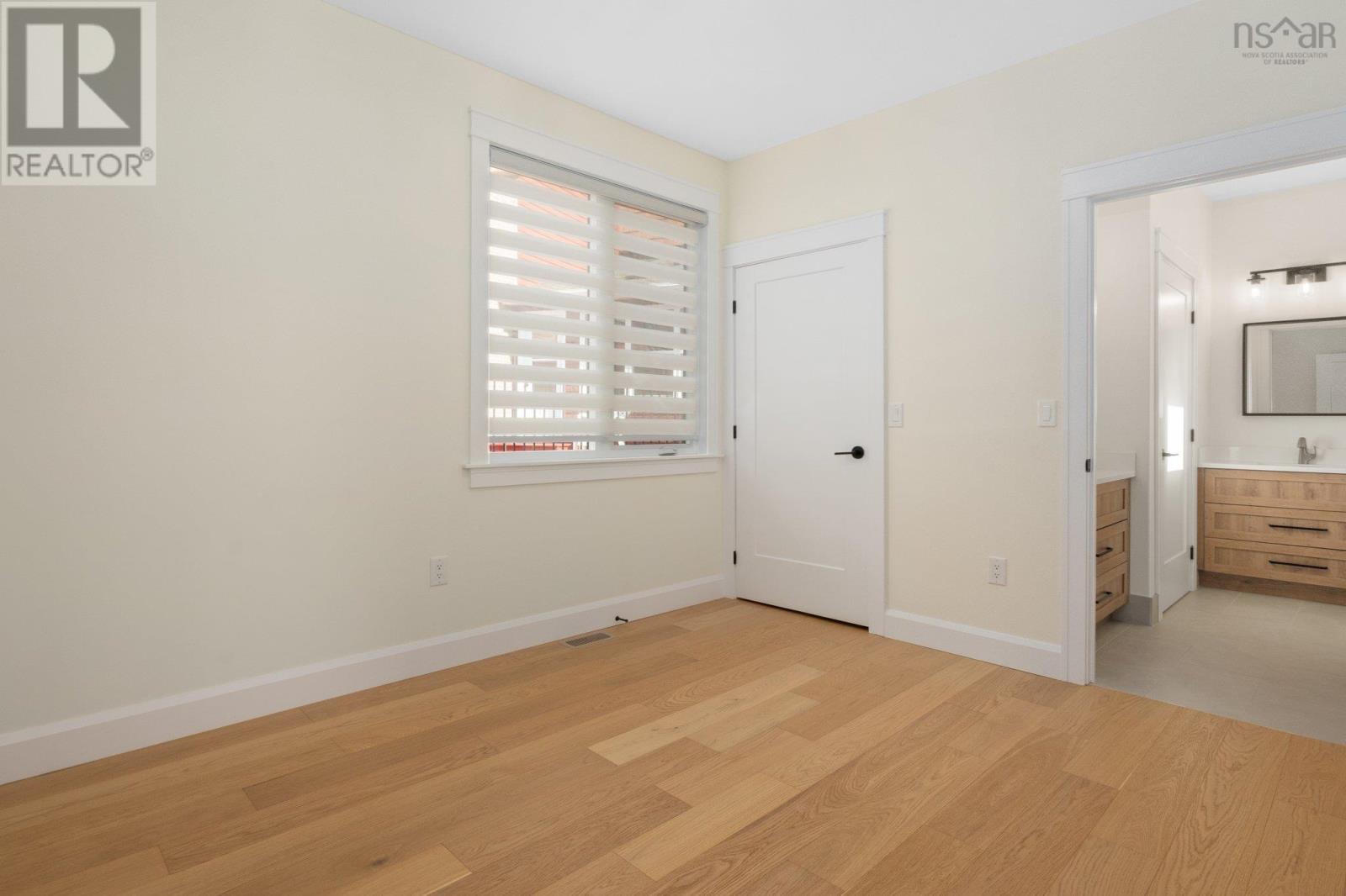 978 Winwick Road, Halifax, Nova Scotia  B3H 4L5 - Photo 35 - 202522032