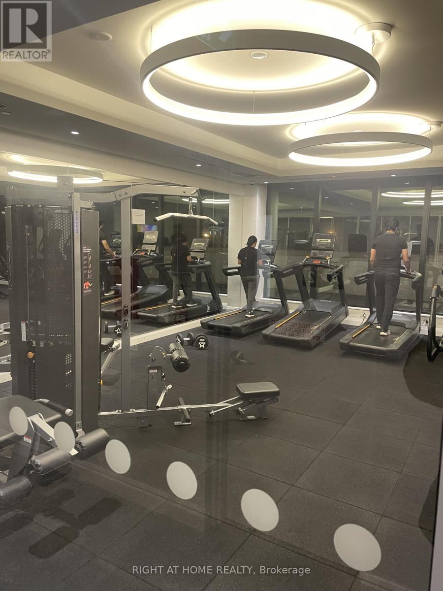 201 - 33 Frederick Todd Way S, Toronto, Ontario M4G 0C9 - Photo 13 - C12520044