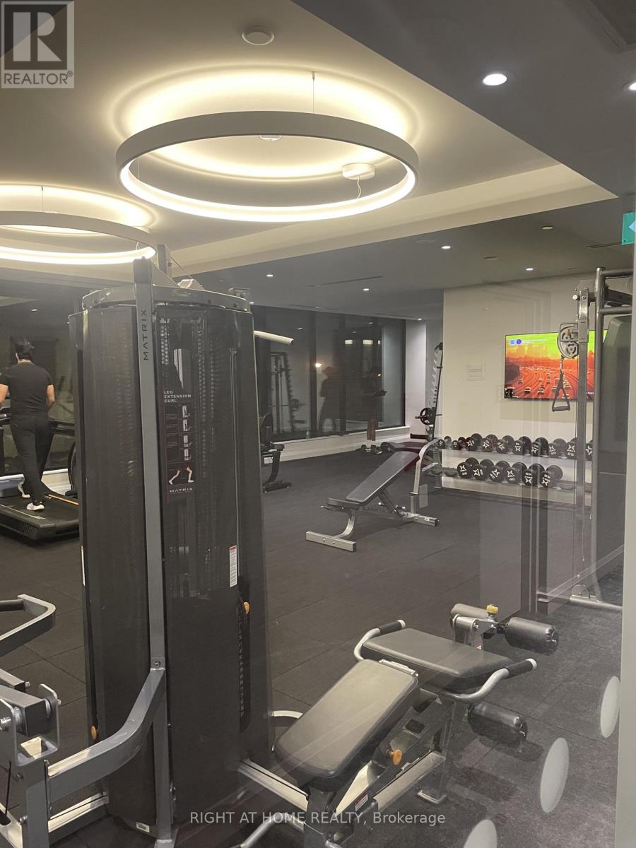 201 - 33 Frederick Todd Way S, Toronto, Ontario M4G 0C9 - Photo 12 - C12520044