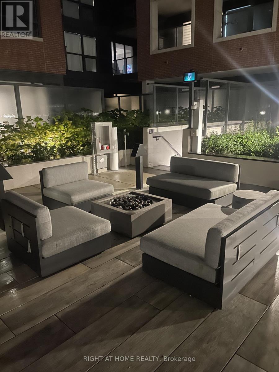 201 - 33 Frederick Todd Way S, Toronto, Ontario M4G 0C9 - Photo 17 - C12520044