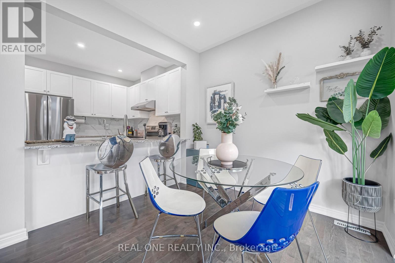 75 Fallharvest Way Road, Whitchurch-Stouffville, Ontario  L4A 4W4 - Photo 22 - N12524672