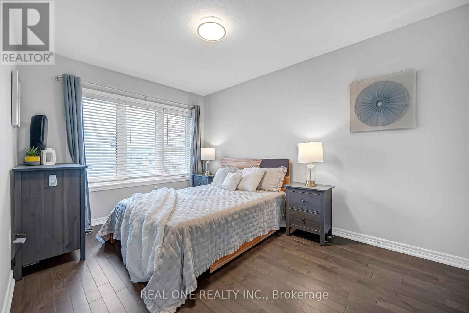 75 Fallharvest Way Road, Whitchurch-Stouffville, Ontario  L4A 4W4 - Photo 34 - N12524672