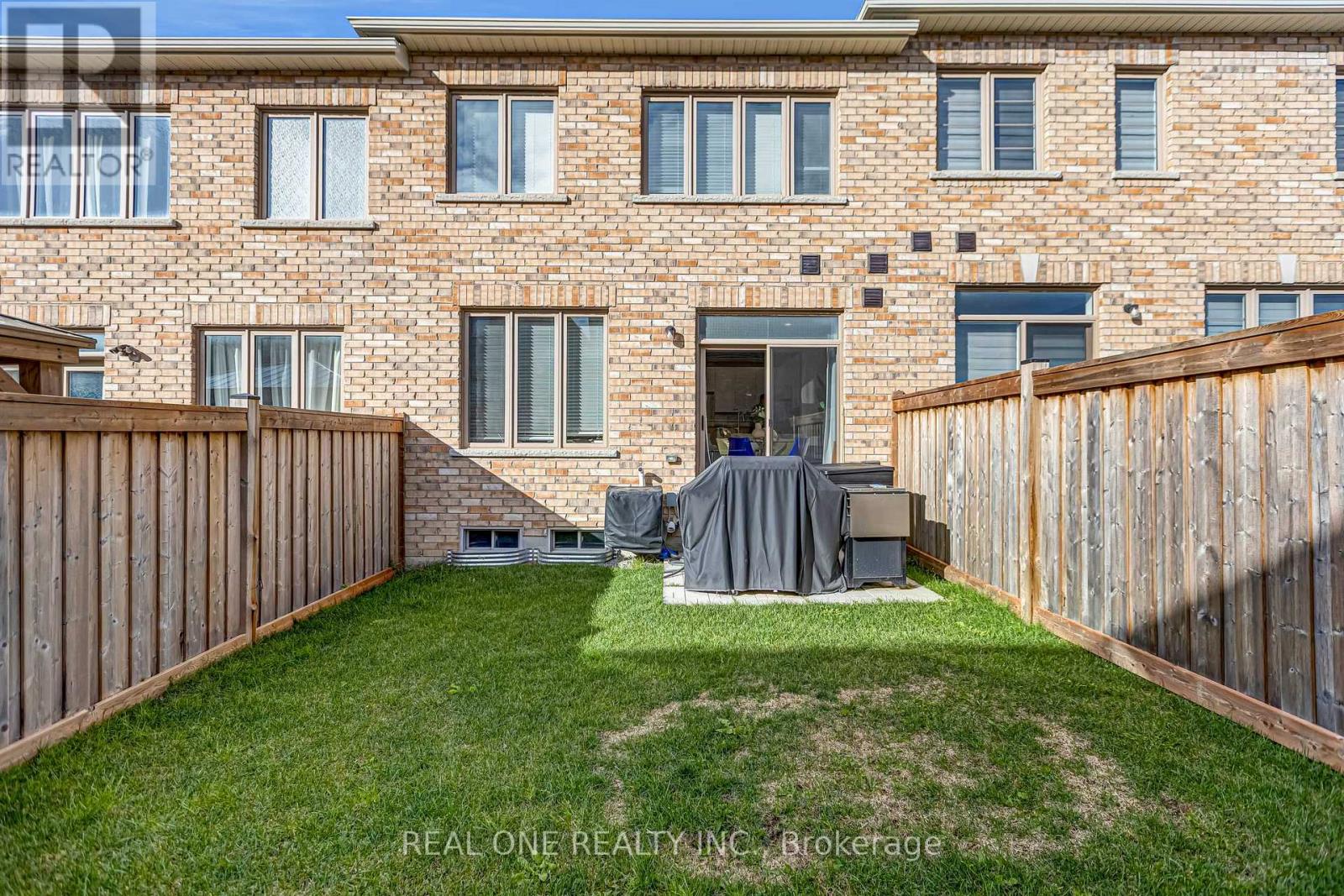 75 Fallharvest Way Road, Whitchurch-Stouffville, Ontario  L4A 4W4 - Photo 40 - N12524672