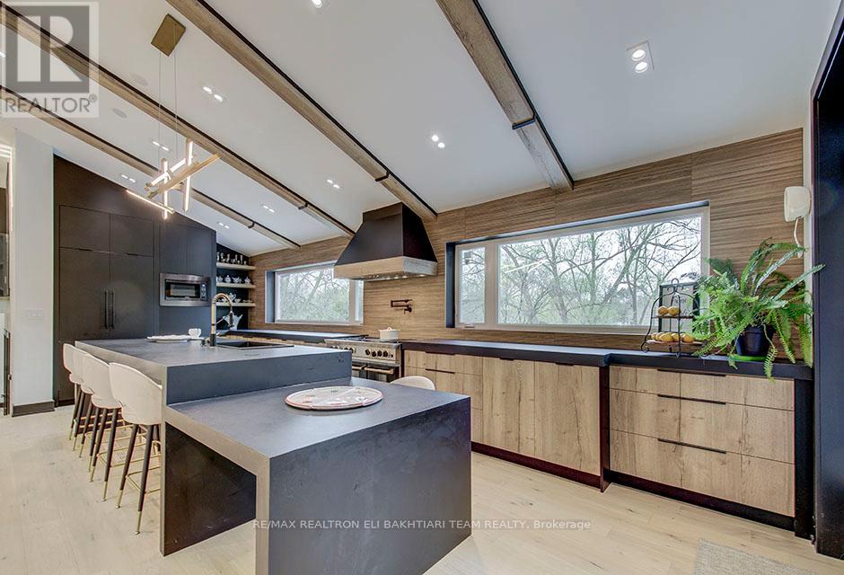 56 Cynthia Crescent, Richmond Hill, Ontario  L4E 2P9 - Photo 11 - N12524678