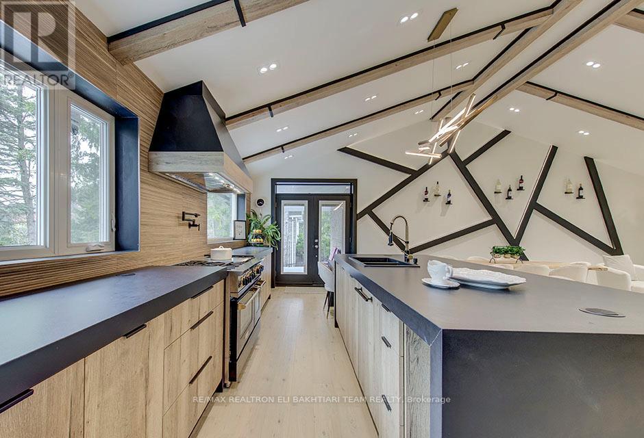 56 Cynthia Crescent, Richmond Hill, Ontario  L4E 2P9 - Photo 14 - N12524678