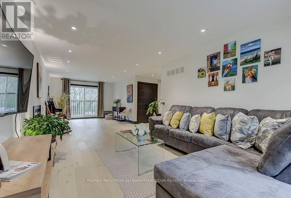 56 Cynthia Crescent, Richmond Hill, Ontario  L4E 2P9 - Photo 19 - N12524678