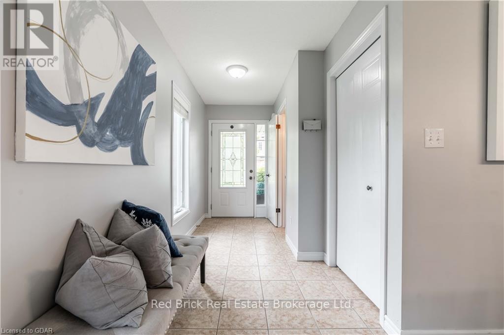 24 - 20 Shackleton Drive, Guelph, Ontario  N1E 0C5 - Photo 2 - X12524708