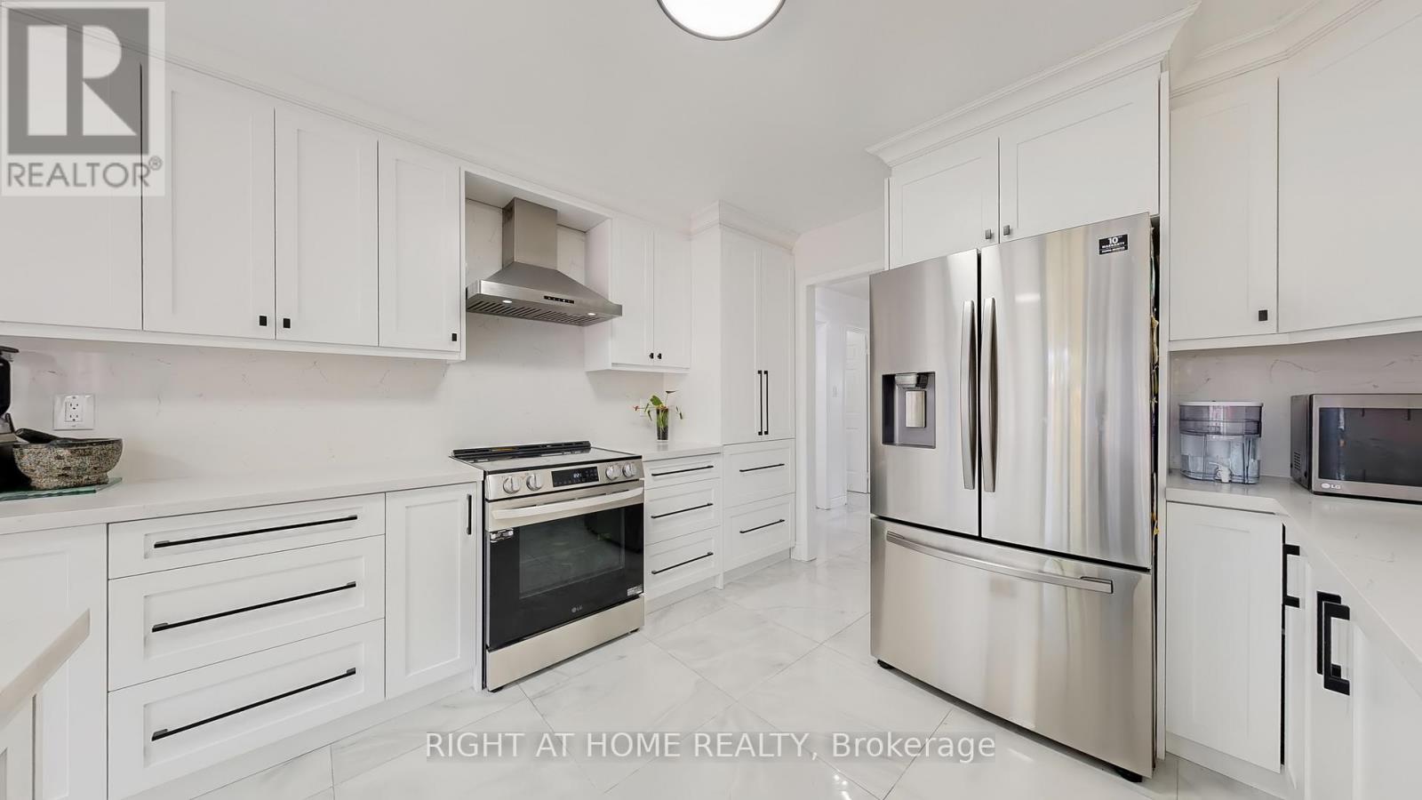 1590 Major Oaks Road, Pickering, Ontario L1X 2G9 - Photo 16 - E12524240