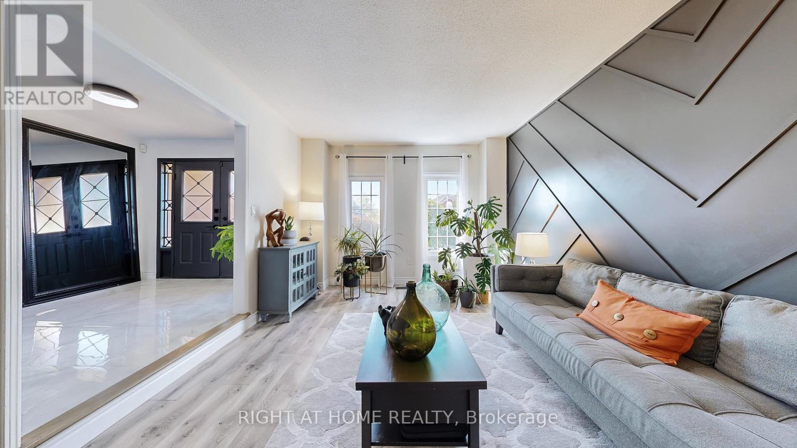 1590 Major Oaks Road, Pickering, Ontario L1X 2G9 - Photo 6 - E12524240