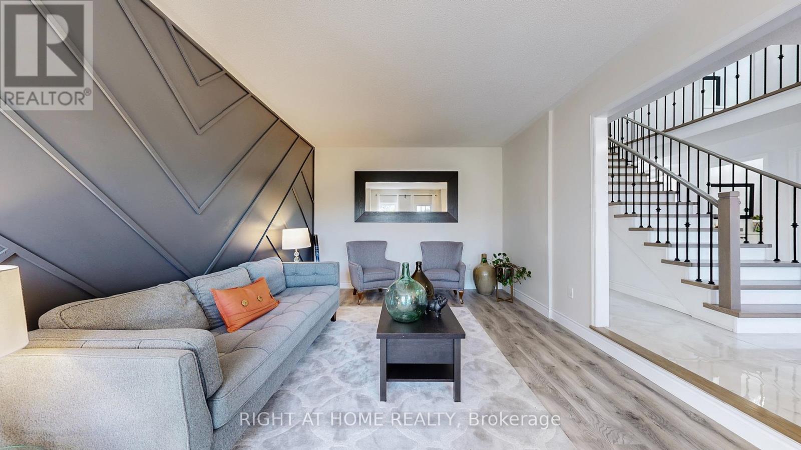 1590 Major Oaks Road, Pickering, Ontario L1X 2G9 - Photo 8 - E12524240