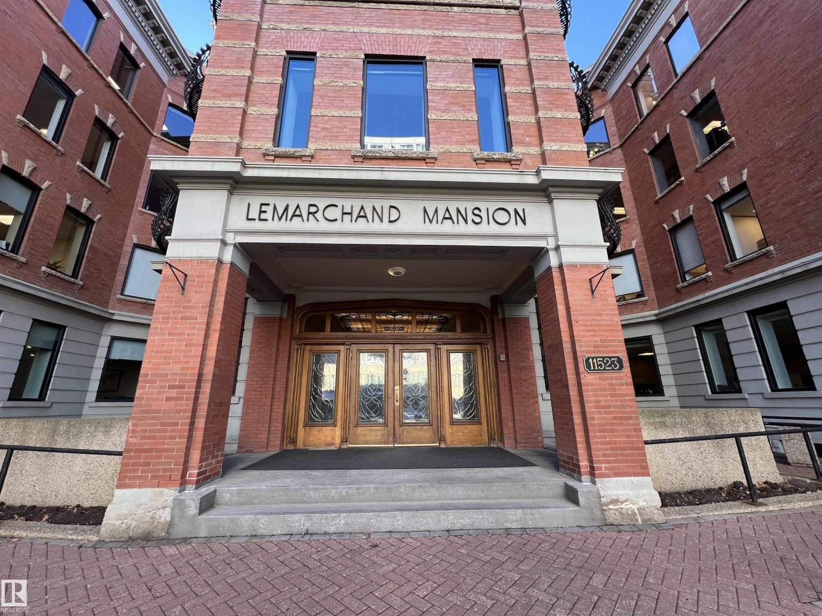 #904 11503 100 AV NW, Edmonton, Alberta