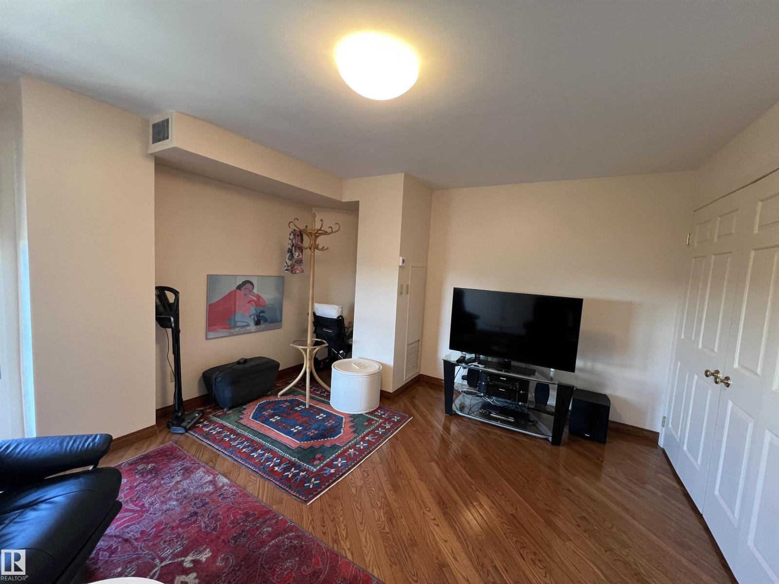 #904 11503 100 Av Nw, Edmonton, Alberta  T5K 2R2 - Photo 12 - E4465166