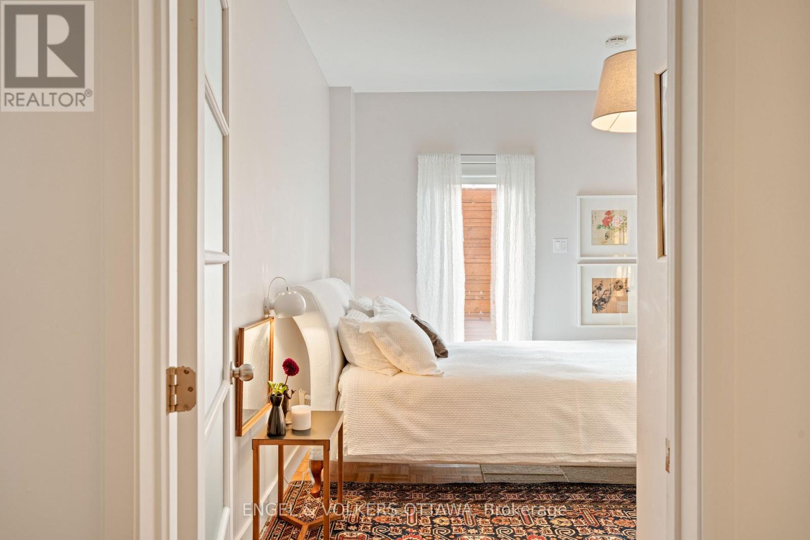 378-380 Booth Street, Ottawa, Ontario K1R 7K6 - Photo 21 - X12524762